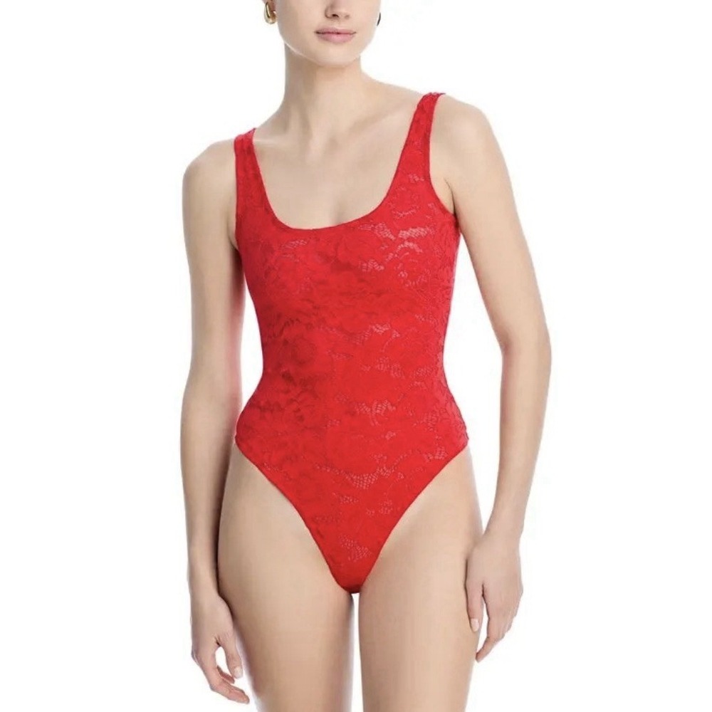 Generation Love Gigi Floral Lace Bodysuit in FLAME